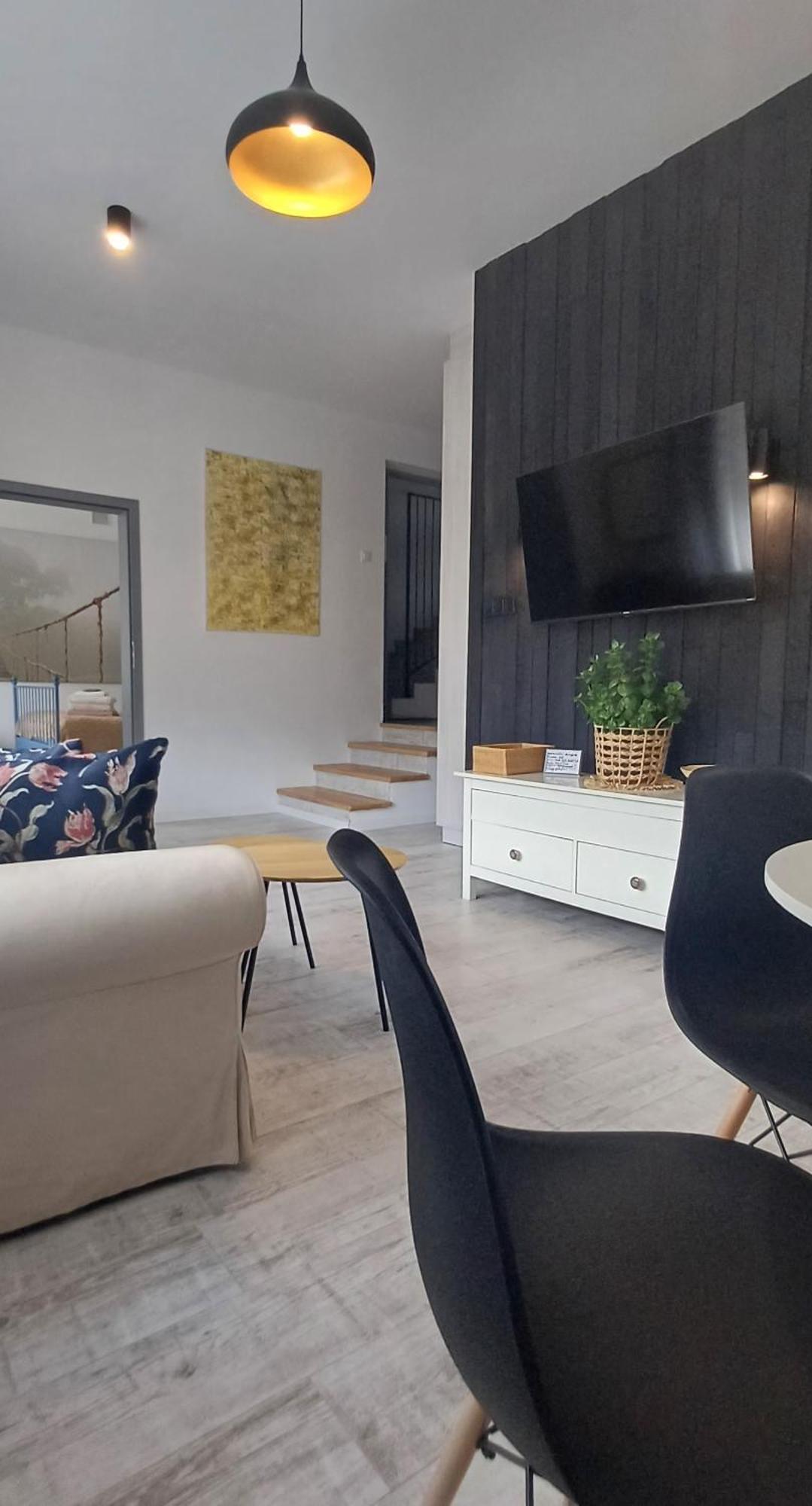Apartament Fajny Kat Устшики Долне Екстериор снимка